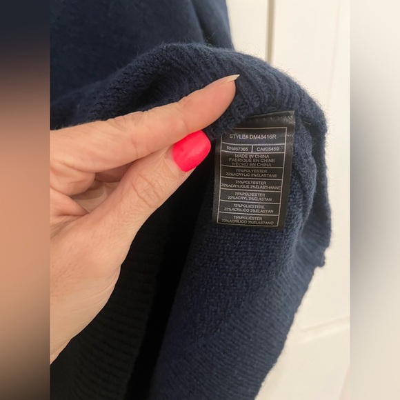 Steve Madden Color blocked Sweater Dress - Picture 4 of 4